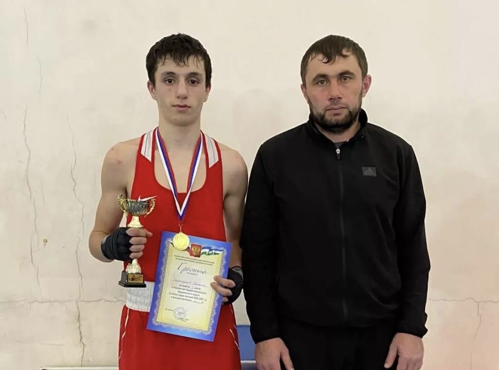 Юные боксёры Карачаево-Черкесии завоевали 4 медали различного достоинства на первенстве СКФО