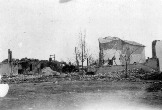 Здание электростанции, разрушенное нацистами во время оккупации города