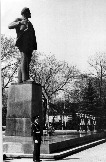 5-013  Памятник Ленину на центральной площади