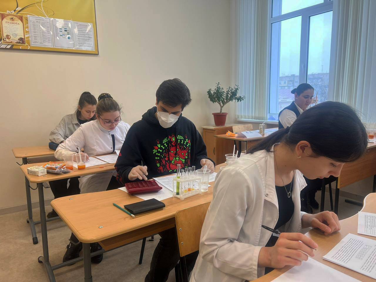 Для школьников Карачаево-Черкесии​ ​ прошла олимпиада по биологии